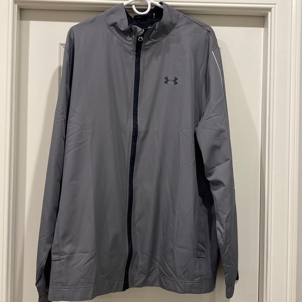 Under Armour Windbreaker